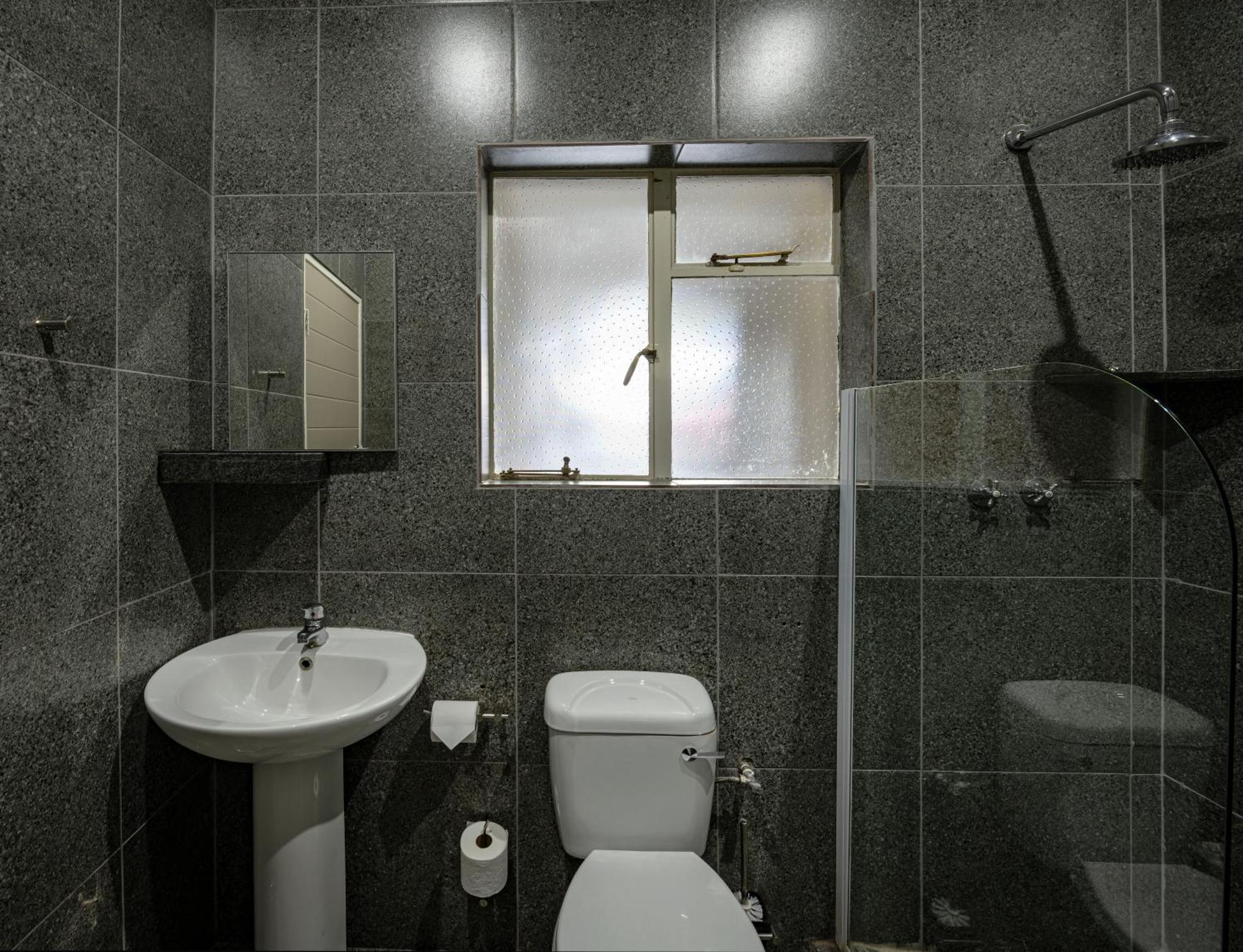 Calvinia Hotel Экстерьер фото